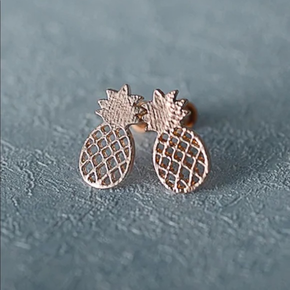 LAST SET Golden Pineapple Stud Earrings - Picture 2 of 6